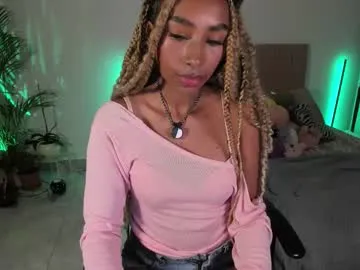 lina_kriss – webcam model profile photo Image 12