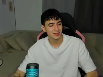 wet_dreamm22 – webcam model profile photo Image 10