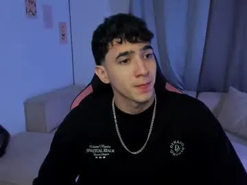 wet_dreamm22 – webcam model profile photo Image 14