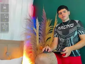 pizza_biceps – webcam model profile photo Image 19