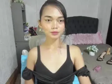 heaven_gall_ – webcam model profile photo Image 10