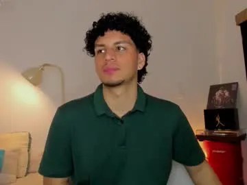 wet_dreamm22 – webcam model profile photo Image 16