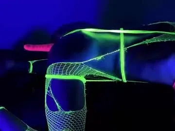 pinkadele – webcam model profile photo Image 10