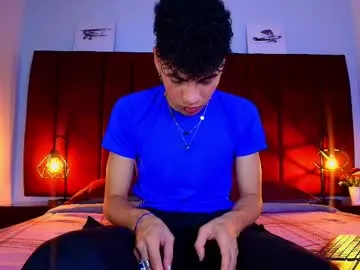 angelsofaurora – webcam model profile photo Image 5