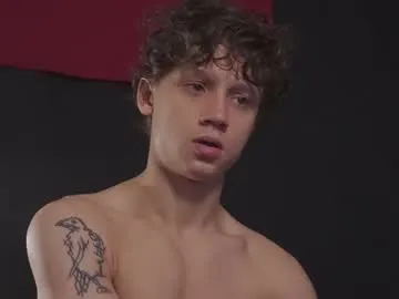 bro_friends – webcam model profile photo Image 18