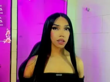 bright_diamonds_054 – webcam model profile photo Image 7