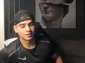 bryam_hot – webcam model profile photo Image 14