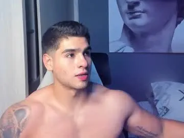 bryam_hot – webcam model profile photo Image 9