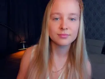 wet_dreamm22 – webcam model profile photo Image 2