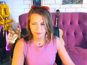 loving_ladies – webcam model profile photo Image 3