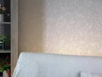 ErikaOlson – webcam model profile photo Image 13