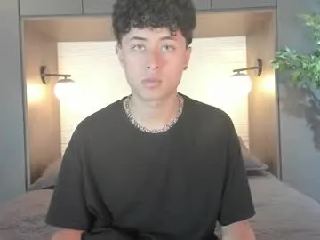 pretur_crubaa – webcam model profile photo Image 4