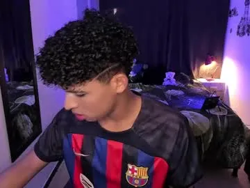 alex_islive – webcam model profile photo Image 12