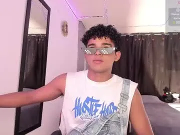 alex_islive – webcam model profile photo Image 6