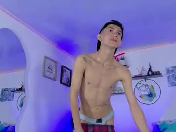 19_david_19 – webcam model profile photo Image 13