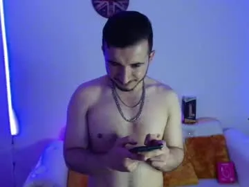 apollobest77 – webcam model profile photo Image 3