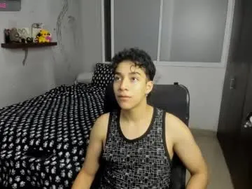 oscar_miller_ – webcam model profile photo Image 18