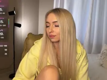 LauraRiccoo – webcam model profile photo Image 16