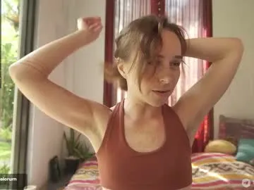 hemiplekta – webcam model profile photo Image 15