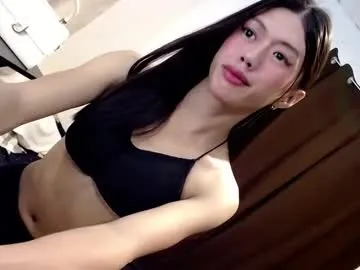 your_dolls – webcam model profile photo Image 2