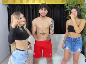 lexy_and_mia – webcam model profile photo Image 4