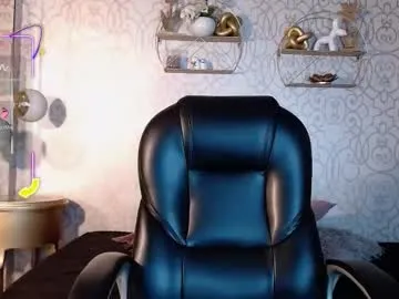 pinkadele – webcam model profile photo Image 9