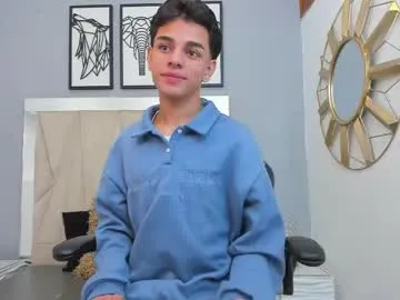 rusbigpaul – webcam model profile photo Image 13