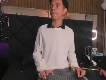 rusbigpaul – webcam model profile photo Image 16