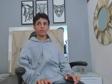 rusbigpaul – webcam model profile photo Image 17