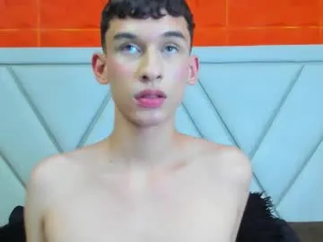 michael_twinkk – webcam model profile photo Image 10