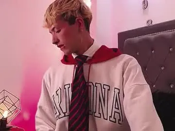 playussoftly – webcam model profile photo Image 14