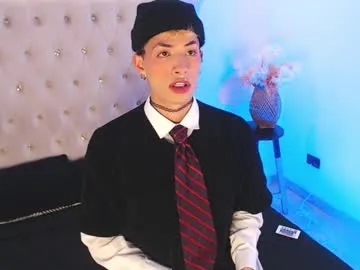 playussoftly – webcam model profile photo Image 19