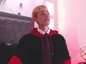 playussoftly – webcam model profile photo Image 3