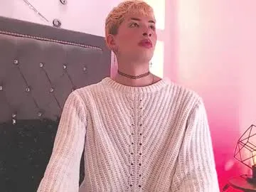 playussoftly – webcam model profile photo Image 6