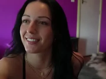 ErikaBonnie – webcam model profile photo Image 13
