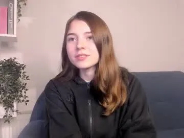 AngerlaMei – webcam model profile photo Image 3