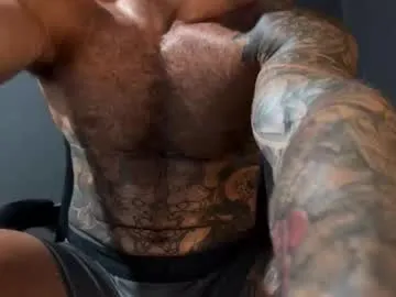 lina_kriss – webcam model profile photo Image 12