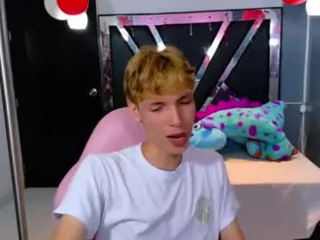 wet_dreamm22 – webcam model profile photo Image 17