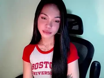 MiraKova – webcam model profile photo Image 17