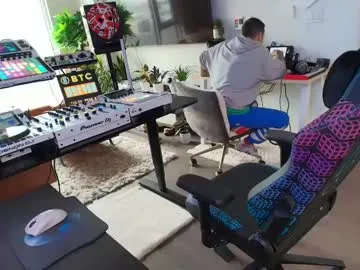 danielavelvet – webcam model profile photo Image 2