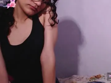 wet_dreamm22 – webcam model profile photo Image 17