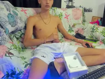 mason_jr – webcam model profile photo Image 4