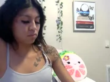 AlanaPearce – webcam model profile photo Image 3