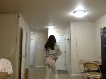 AlanaPearce – webcam model profile photo Image 8