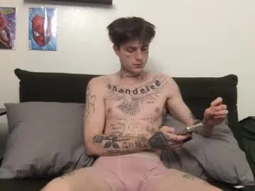 pacho_stormie – webcam model profile photo Image 12