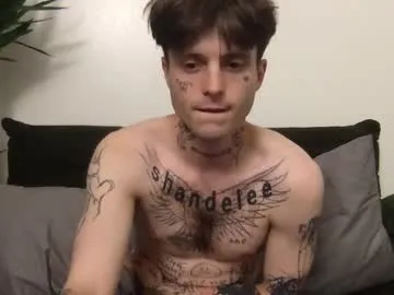 pacho_stormie – webcam model profile photo Image 8