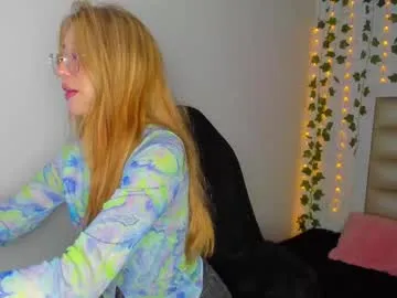 TeffyLaRose – webcam model profile photo Image 11