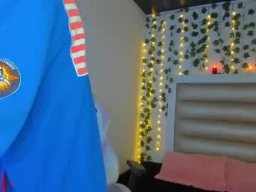 TeffyLaRose – webcam model profile photo Image 12