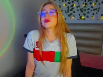 TeffyLaRose – webcam model profile photo Image 8