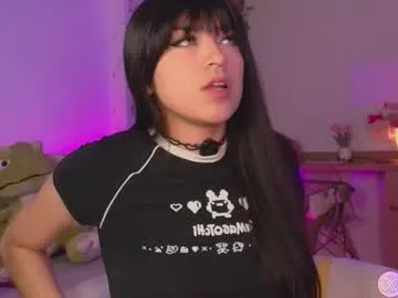 LauraRiccoo – webcam model profile photo Image 15